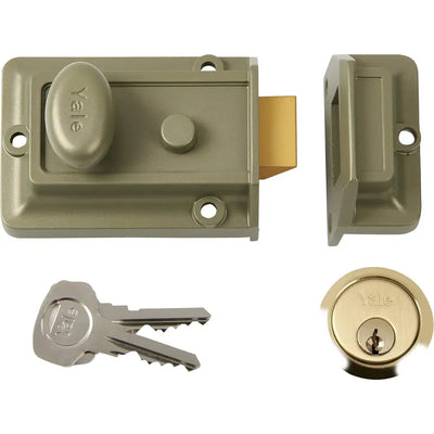 Yale Traditional P77 Nightlatch Brass 60mm - Door Lock