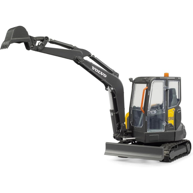 Bruder Volvo Compack Excavator ECR40