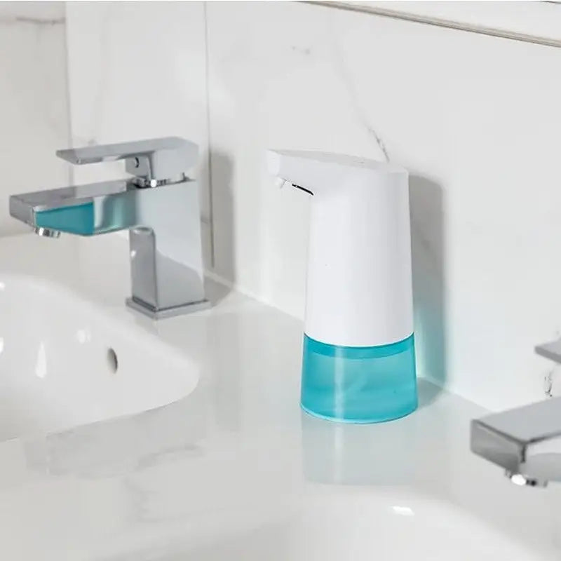 Addis Touch Free Foaming Soap Dispenser 350ml - Cleaning