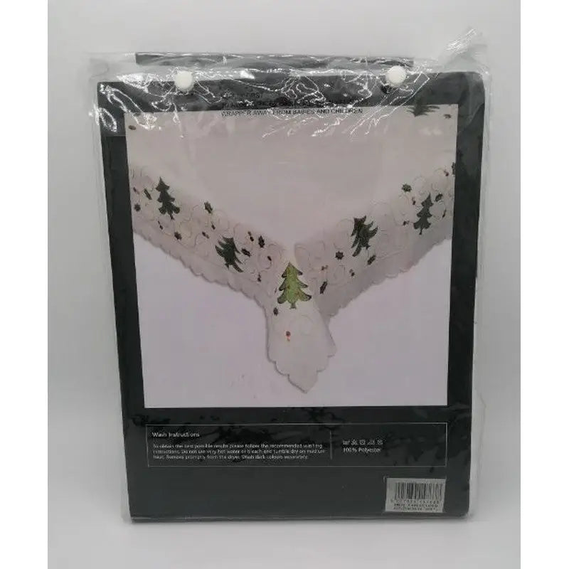 Alberto Christmas Table Cloth 137 x 228cm White - Table