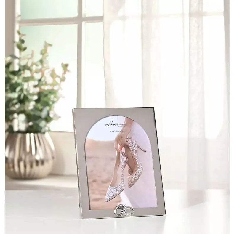 Amore Arch Photo Frame With Rings - Various Sizes