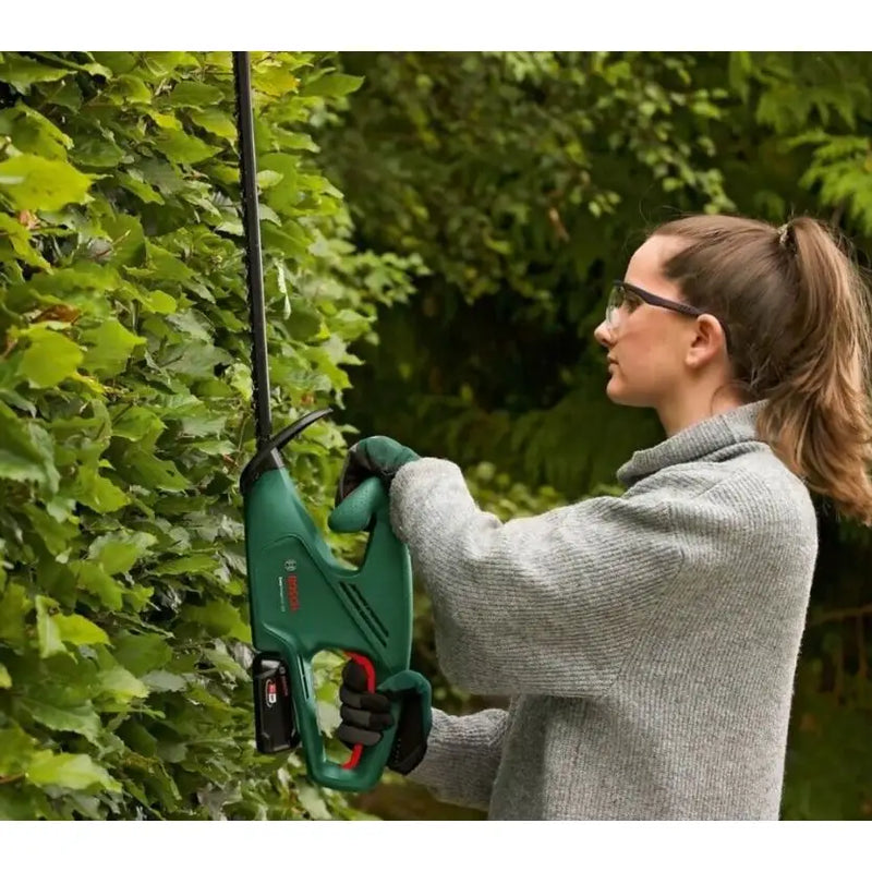 Bosch Easyhedgecut 18-45 Cordless Battery Operated Hedge