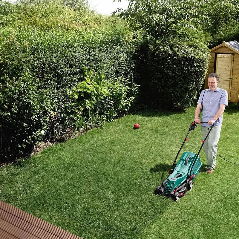 Bosch Rotak Corded Lawnmower - 34 R - Gardening & Outdoors