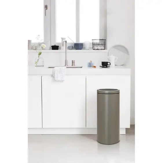 Brabantia Touch Bin Flat Lid - 30L Platinum - Bin