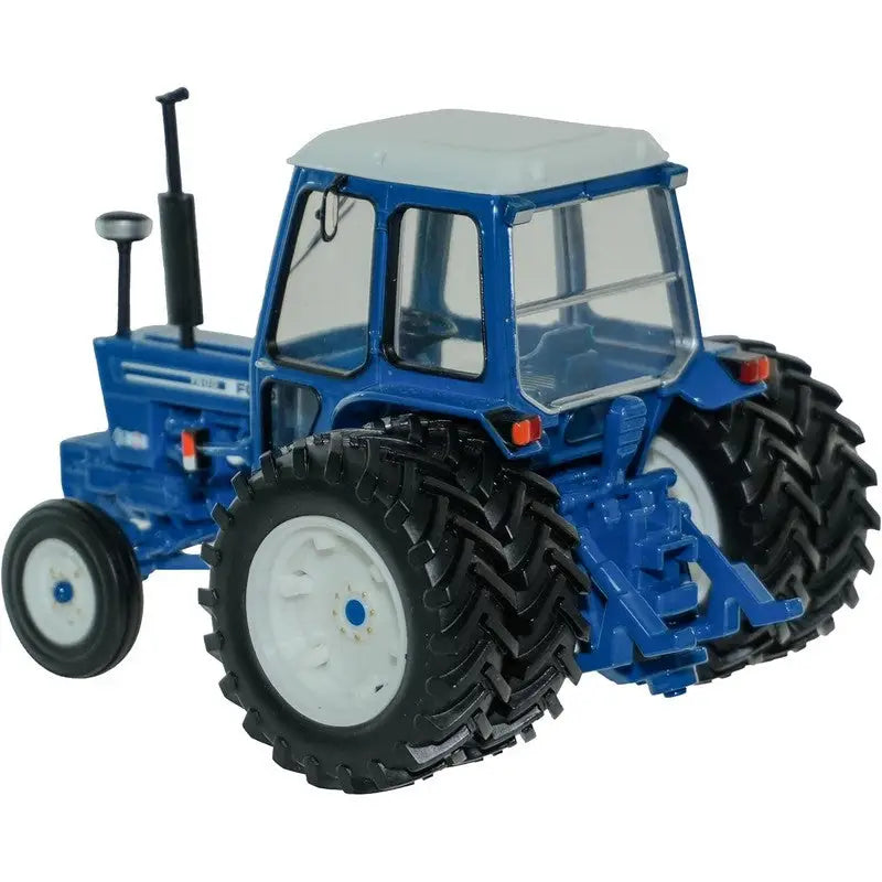 Britains Ford 7600 with Dual Wheels 1:32 Scale - Toys >>