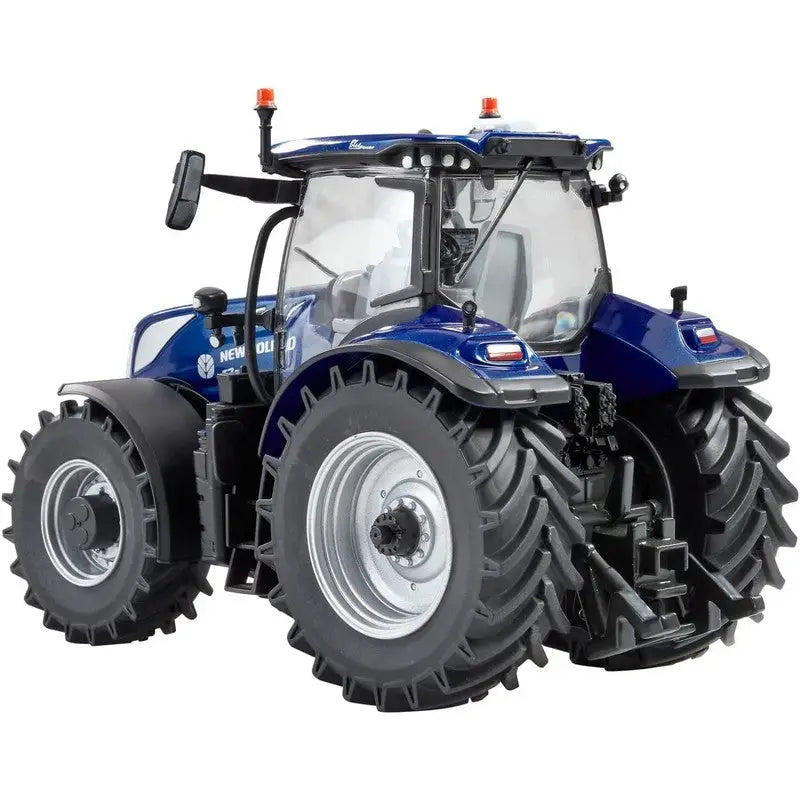 Britains New Holland T7.33 Blue Power Tractor 1:32 Scale -