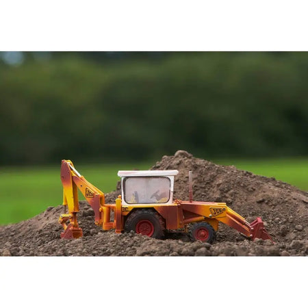 Britains Weathered JCB 3C Mark III 1:32 Scale - Toys