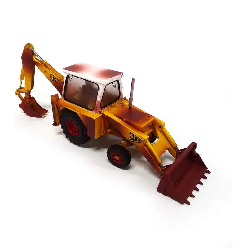 Britains Weathered JCB 3C Mark III 1:32 Scale - Toys