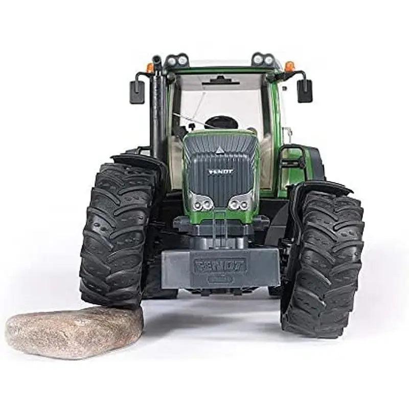 Bruder 03040 Fendt 936 Vario 1:16 Scale - Toys