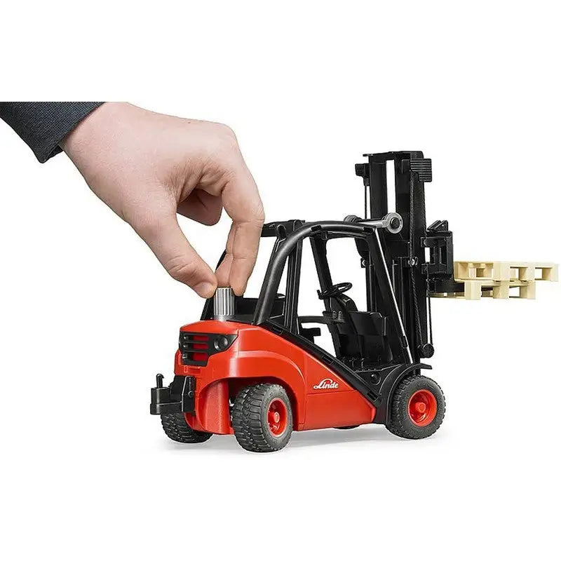 Bruder Linde H30D Fork Lift With Pallet 1:16 Scale - Toys