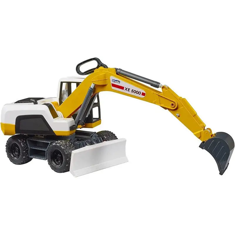 Bruder Mobile Excavator XE 5000 1:16 - Farm Toys