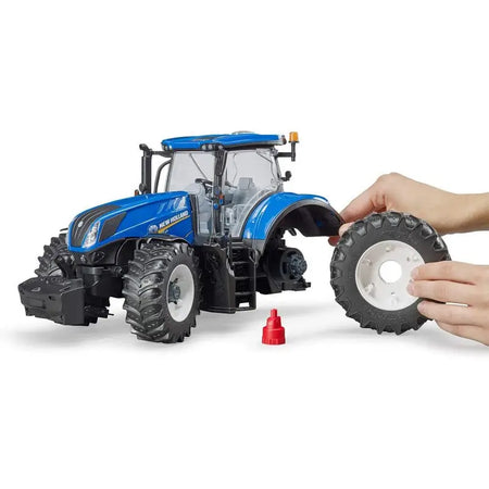 Bruder New Holland T7.315 Tractor 1:16 Scale - Toys