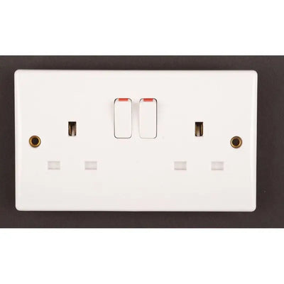 Dencon Slimline Switched Socket Outlet to BS1363 13A 2 Gang