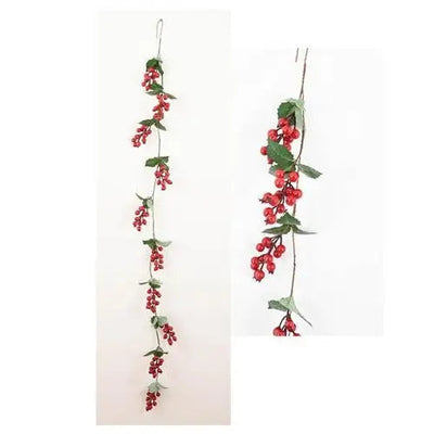 Enchante Hawberry Cluster Garland 150cm - Christmas