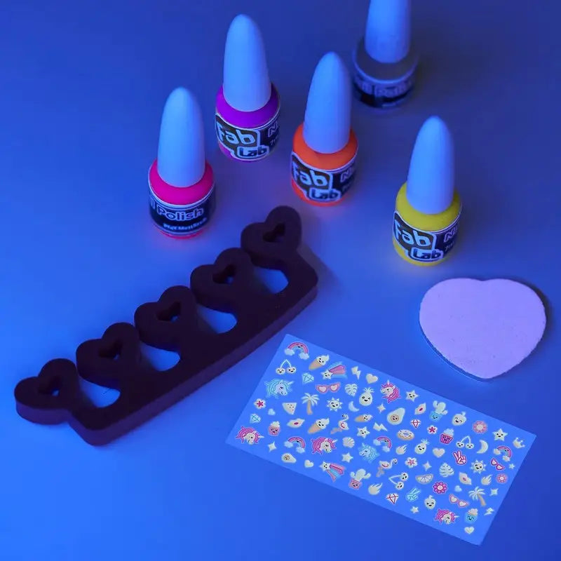 Fab Lab Glow In The Dark Nail Art Set - Toys