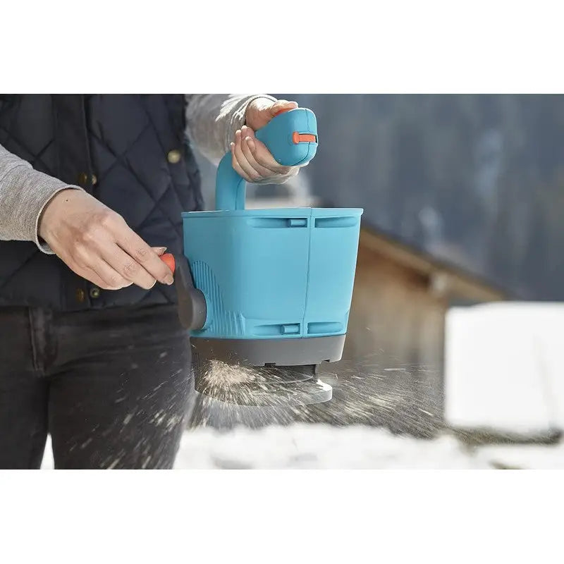 Gardena Hand Held Seed Grass Fertiliser Hand Spreader