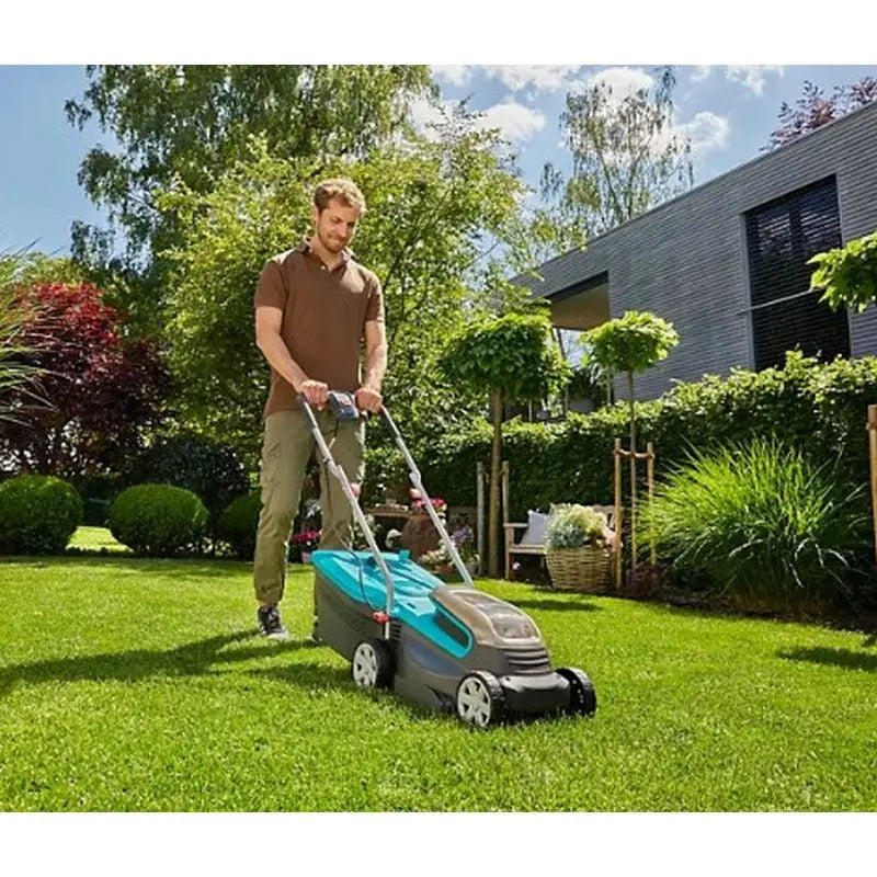 Gardena Powermax Battery Lawnmower 36V With 2 batteries &