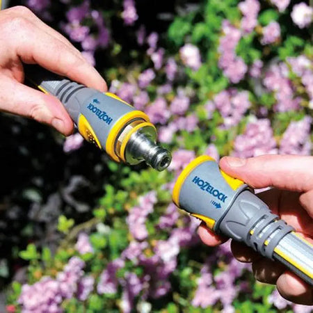 Hozelock 2044 Pro Double Male Connector Metal - Connectors