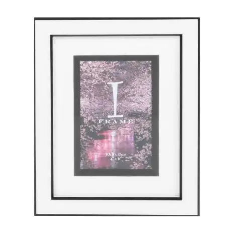 IFrame Black and White Photo Frame 4’’ x 6’’ - Giftware >>