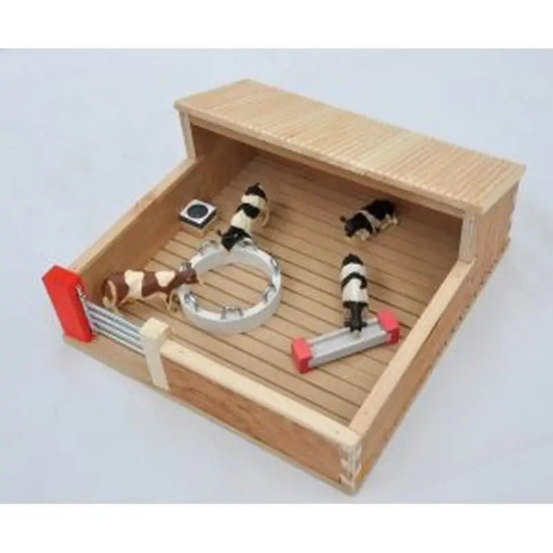 Millwood Fs22 Bedding House With Ring Feeder - Toys