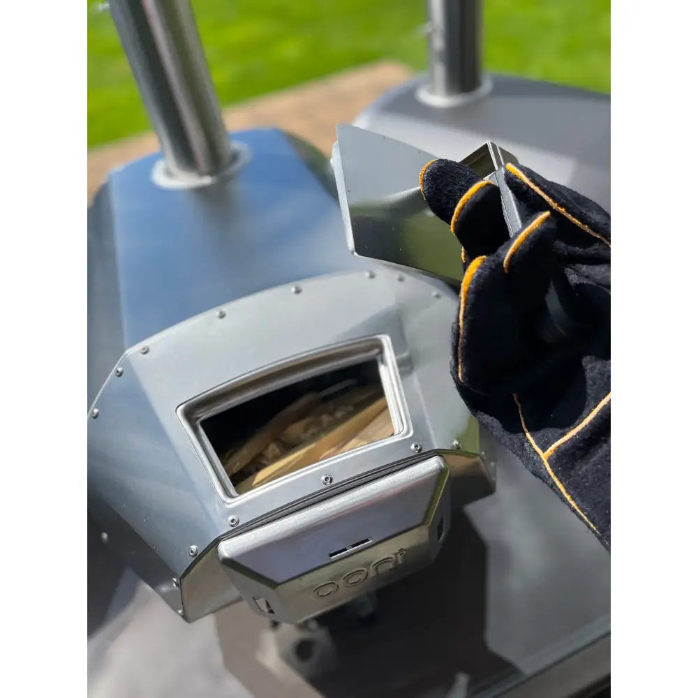 Ooni Karu Multi Fuel Pizza Oven - Wood Charcoal OR Gas - 12