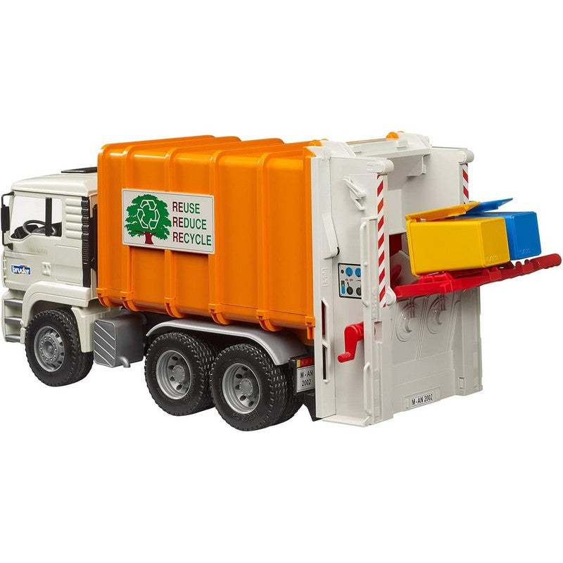 Bruder Man Rear Loading Orange Refuse Bin Lorry Refuse Truck 1:16 Scale (02772)