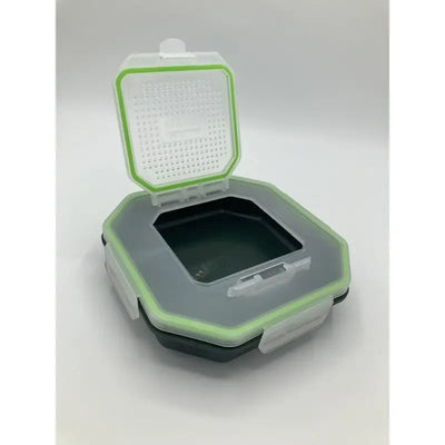 Shakespeare Klip-Lok Bait Box 1.4pt / 0.79L - Perforated