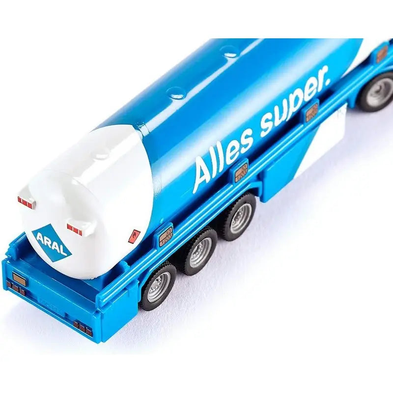 SIKU ARTICULATED TANK TRUCK 1:87 1626 - Toy Truck