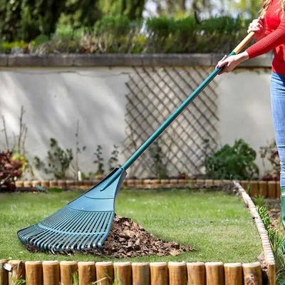 Smart Garden 165cm Leaf Rake - Gardening & Outdoors