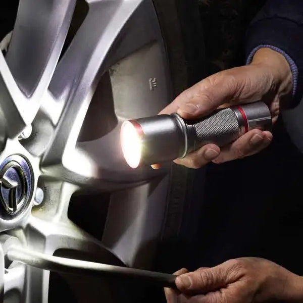 Smart Garden 320 Lumen Mega-Beam Pocket Torch - Torches