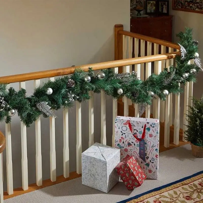 Smart Garden Christmas Baubly Garland - 180cm - Gold