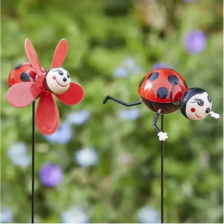 Smart Garden Loony Stakes Various Designs (1 sent) - Ladybug