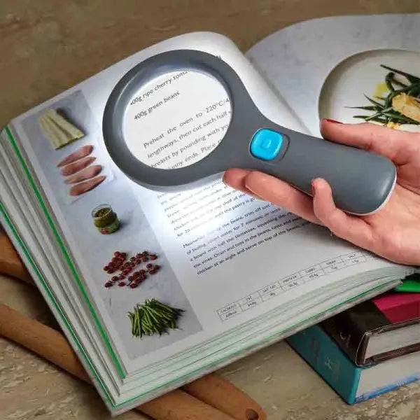 Smart Garden Magni-Light Magnifying Glass With Light - Home