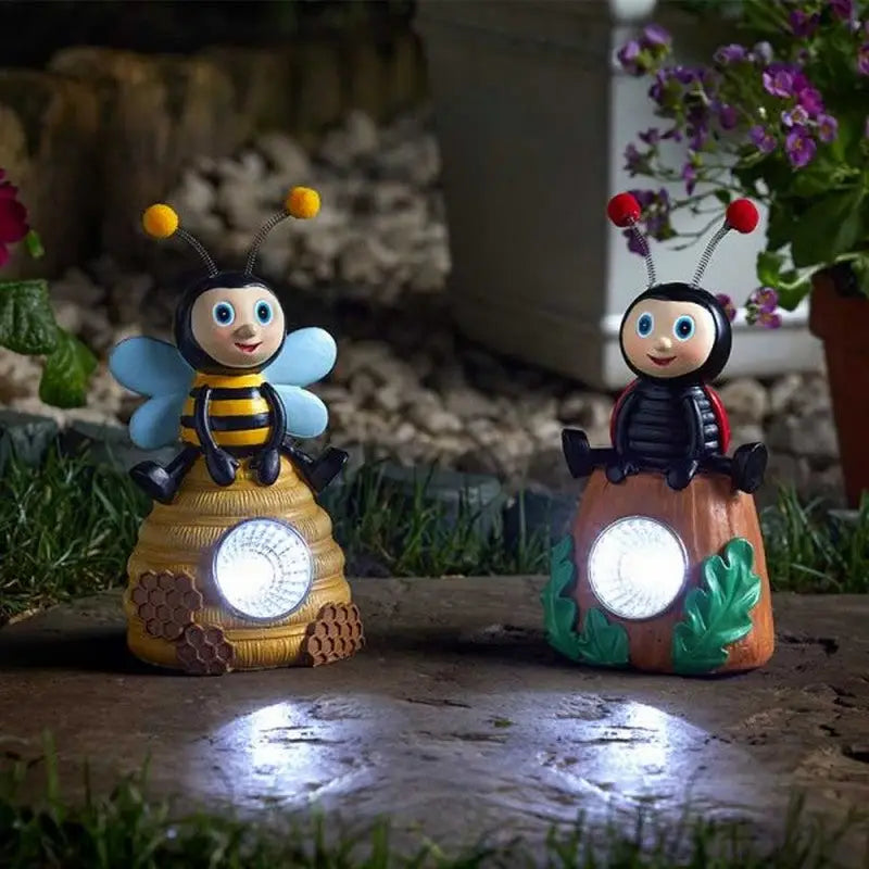 Smart Garden Solar Powered Beez & Bugz Spotlight Garden