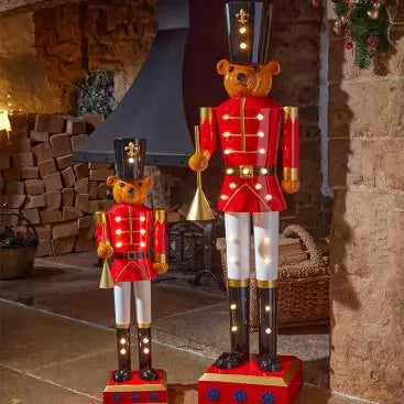 Smart Garden Three Kings InLit Giant Teddy Cracker