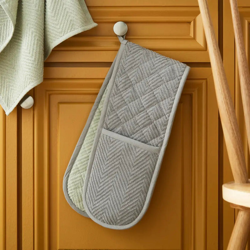 Terry Double Oven Glove - Chevron - Kitchenware