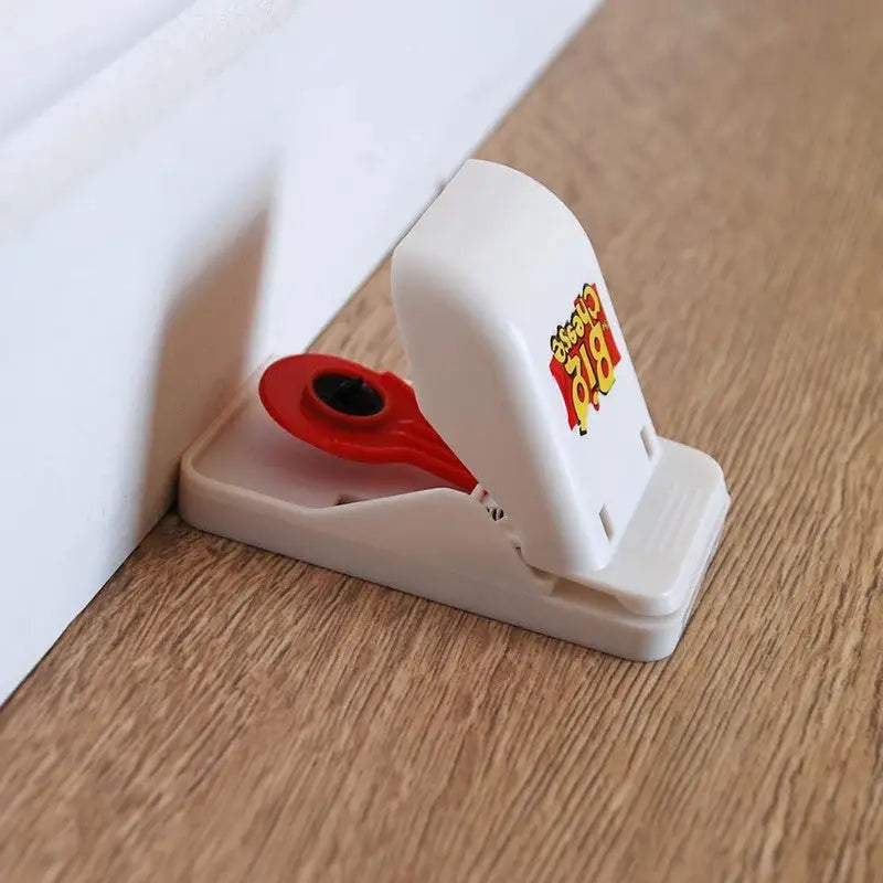 The Big Cheese Quick Click Reusable Mouse Traps - 2 Pack -