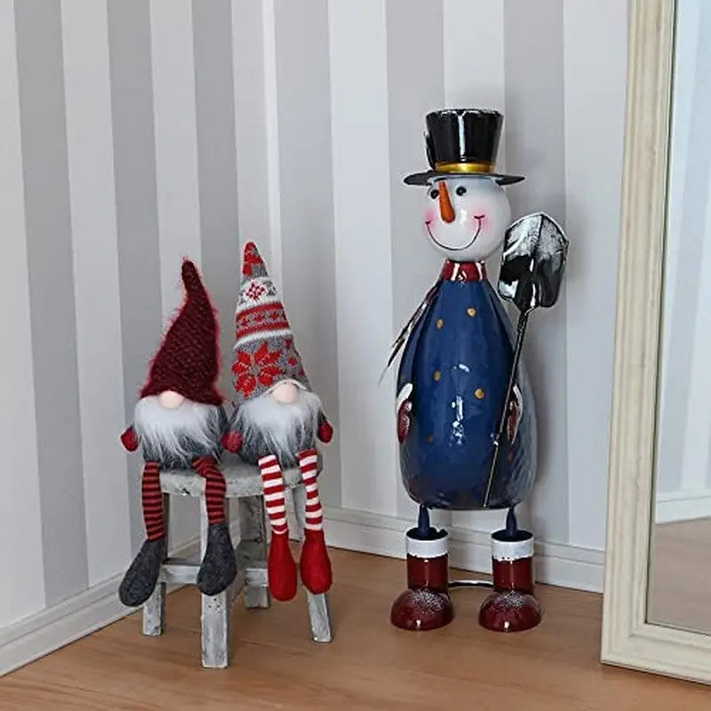Three Kings Wobbling Hand Painted Christmas Character Stake