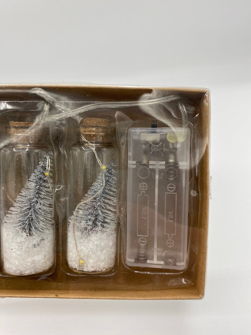 Silver Lit Tree Garland In Bottle X6 B/O