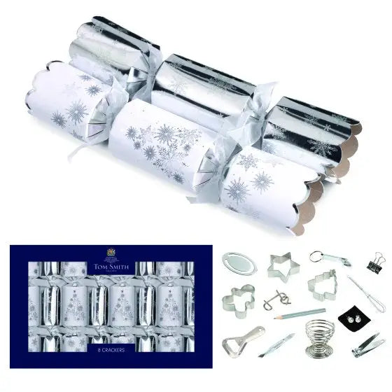 Tom Smith 8 Christmas Crackers 35.5cm / 18 Inch - 4 Colours