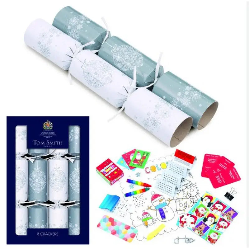 Tom Smith 8 Family Christmas Crackers 31cm / 12 Inch - 4