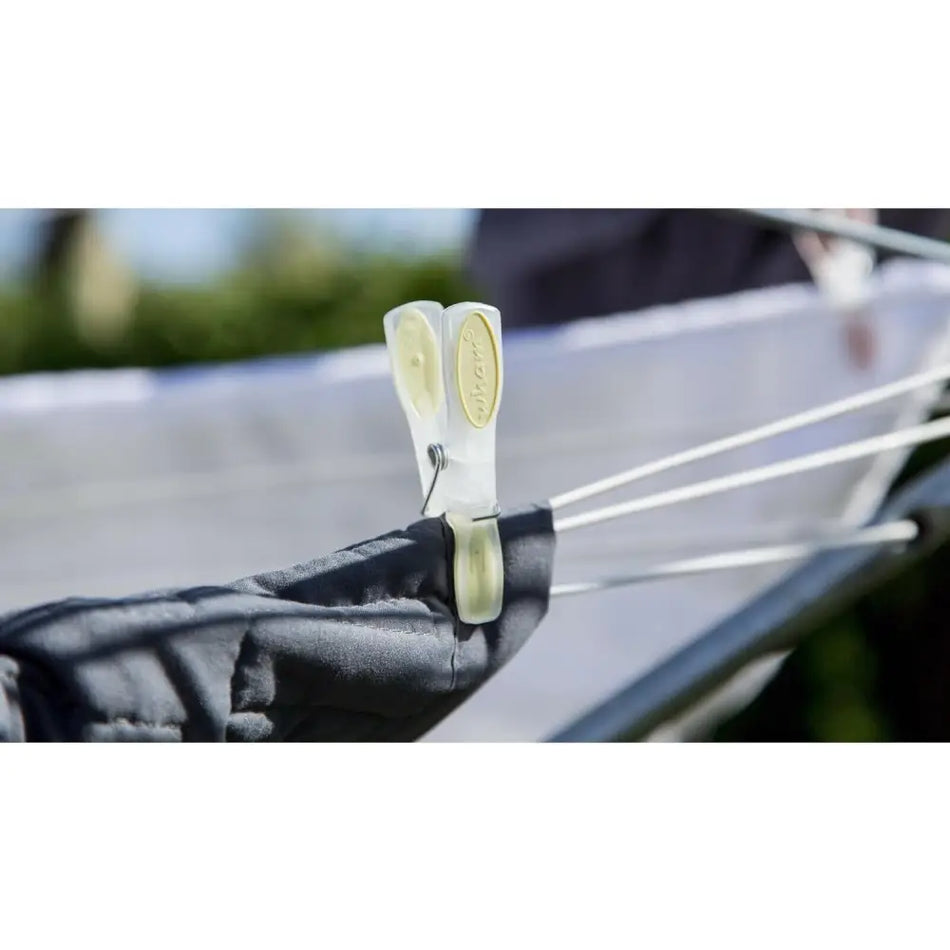 Wham Laundry 20 Soft Grip Pegs Assorted (5xGreen 5xBlue