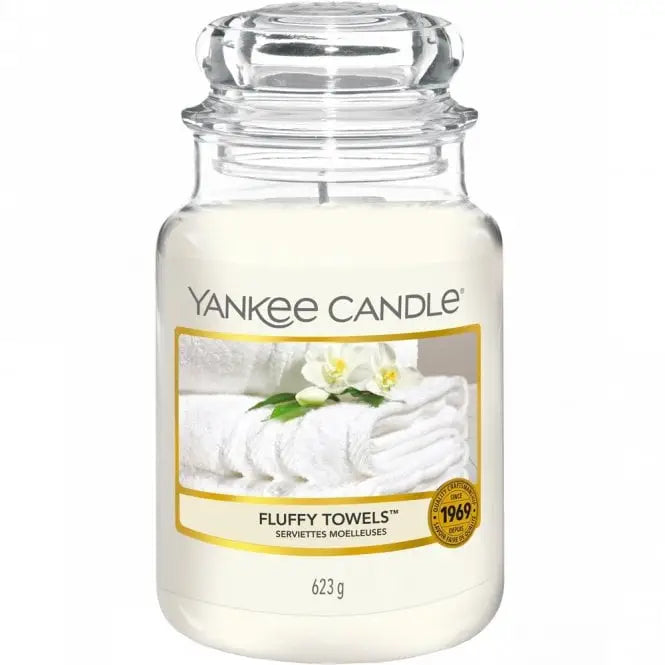 Yankee Candle Fluffy Towels - Large Jar - Scented
